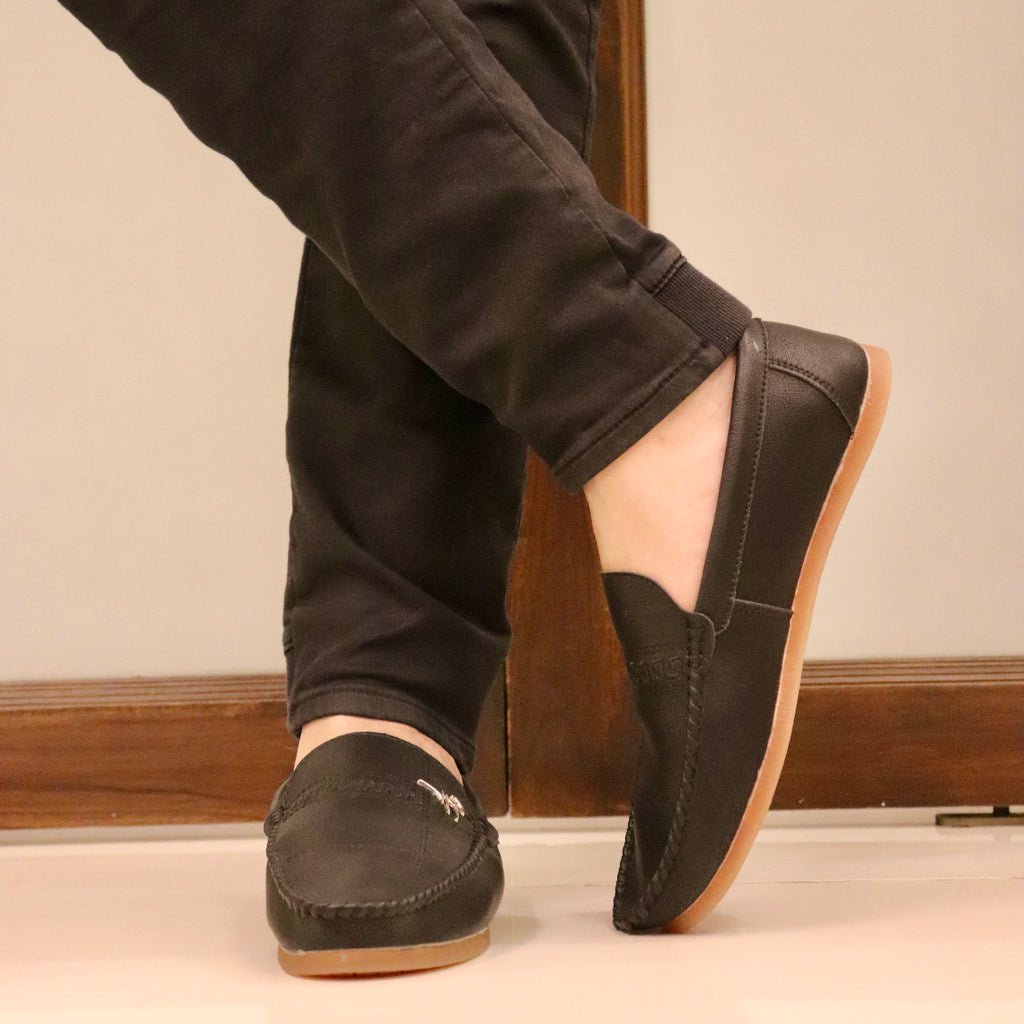 Veyron Signature Jelly-Sole Loafer-Black
