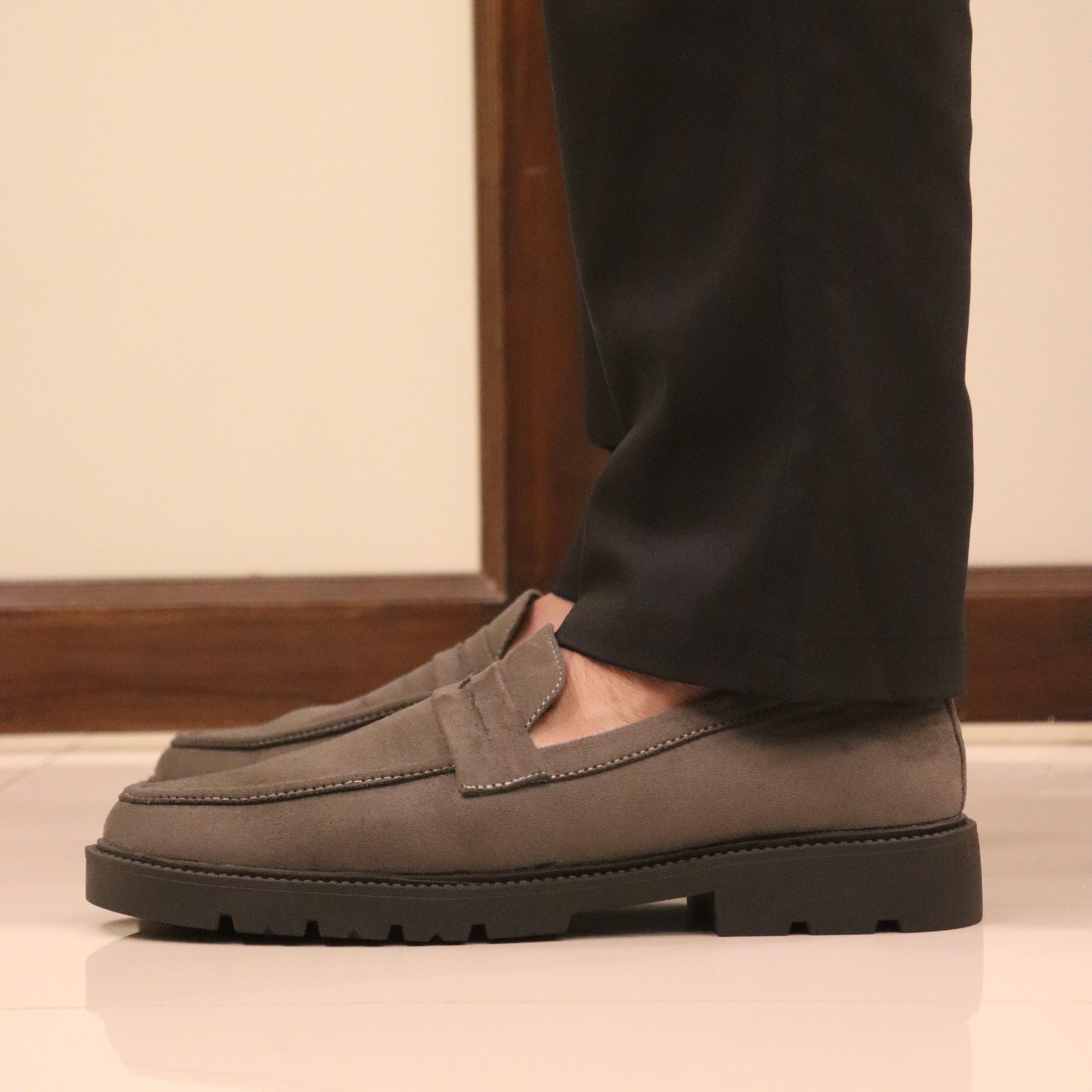 Veyron Chunky Loafer-Grey